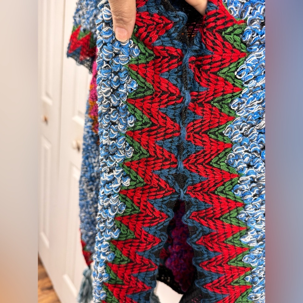 Boho Knit Ruanа Wrap One Size Fringe Poncho Shawl Sleeve Style - Picture 7 of 10